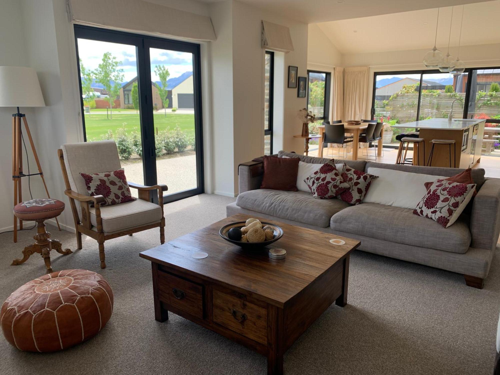 Villa Alpine Abode Wanaka Exterior foto